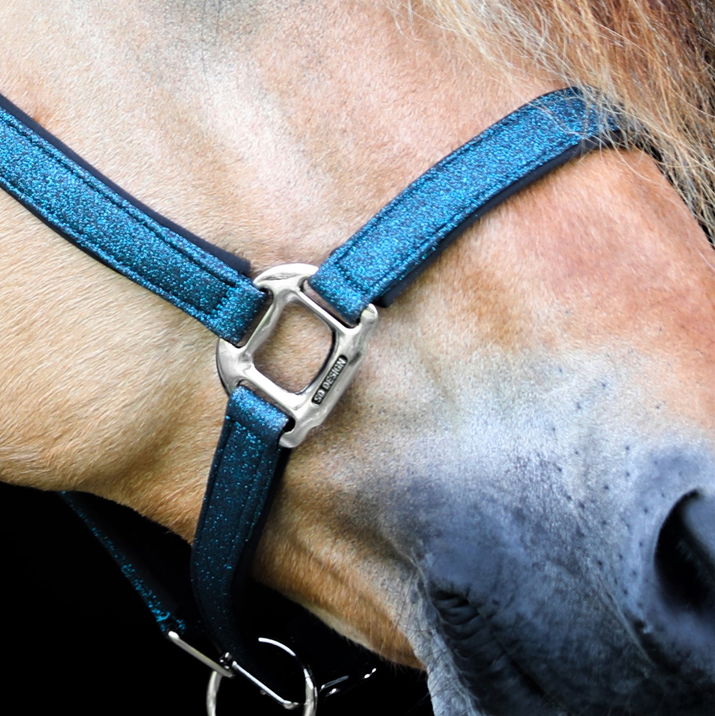 U-148-SD-Hollywood-Glamorous-halter.-Blue-Lagoon-Glitter5-2---Kopi