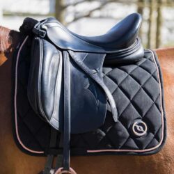 Back on track - Tapis dressage collection Haze - Noir Rose gld