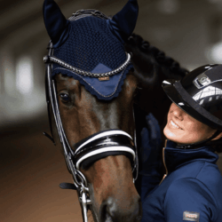 Equestrian Stockholm – Bonnet - Lagoon Blush