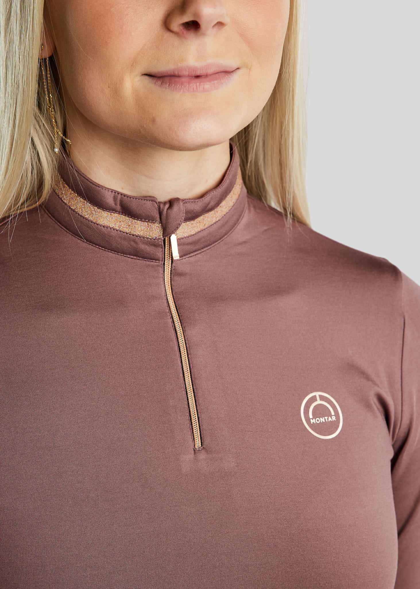 montar-fw25-haut-moglenda-thermo-ls-dusty-rose-rosegold.jpg Haut Montar FW25 MoGlenda Thermo LS Dusty Rose avec bande Roségold Caviar et zip Roségold