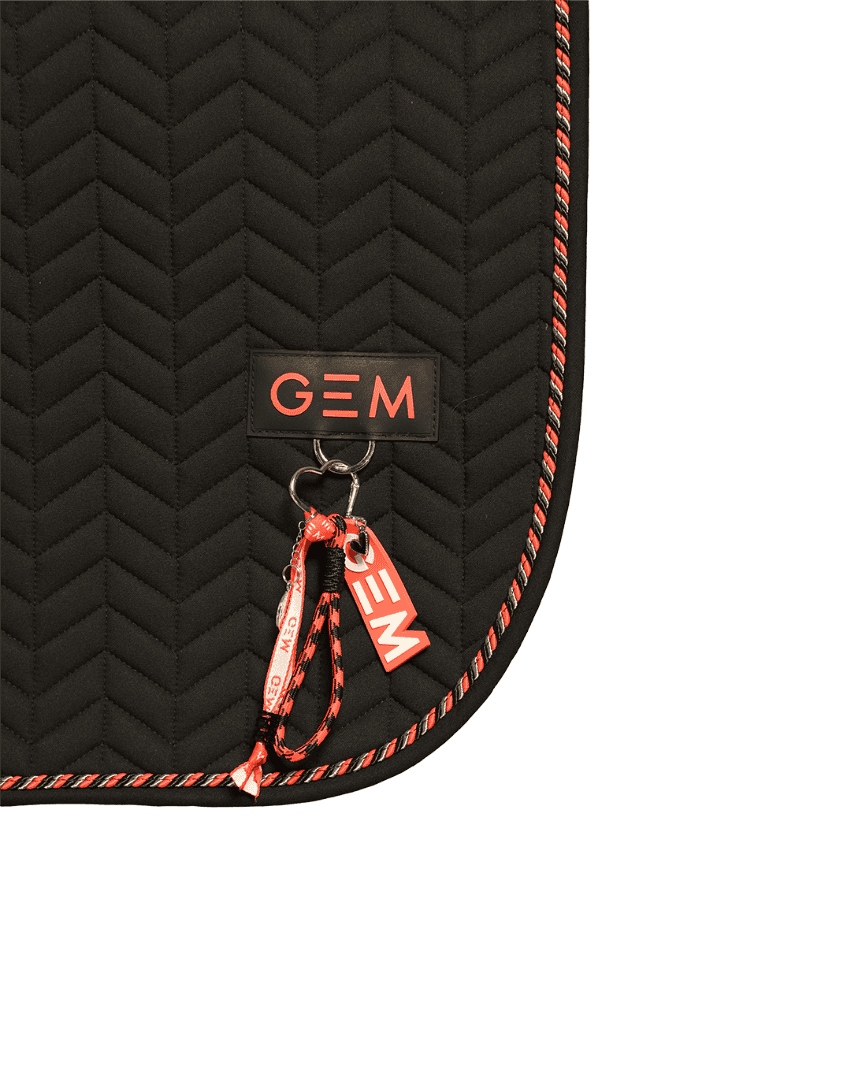 GEM Tapis Pasta Obstacle Noir | Tapis CSO Cheval GEM Tapis Pasta Obstacle Noir | Tapis CSO Cheval
