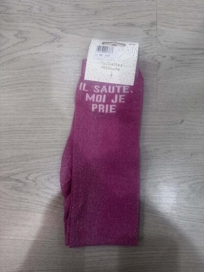 Paillettes Attitude – Chaussettes Adulte « Il saute, moi je prie » Fuchsia Chaussettes adulte Il saute moi je prie fuchsia Paillettes Attitude