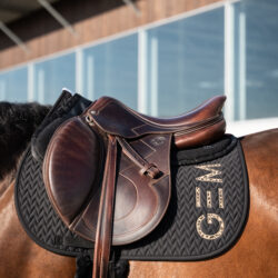 Tapis Jumping TEN GEM noir logo léopard
